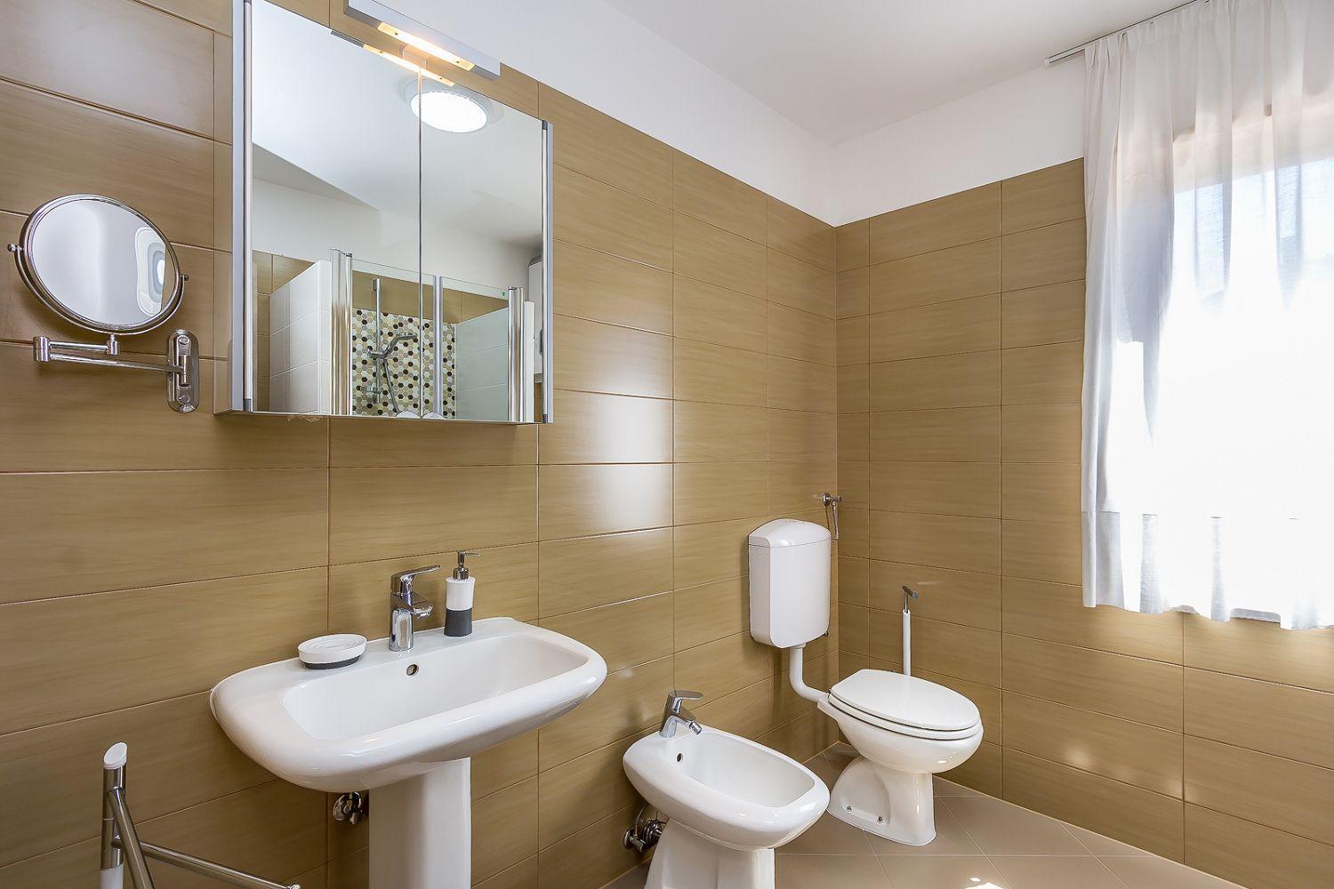 Neu Renovierte Ferienwohnung Mit Klima, Wlan, Terrasse Und Grill Pula Exteriör bild